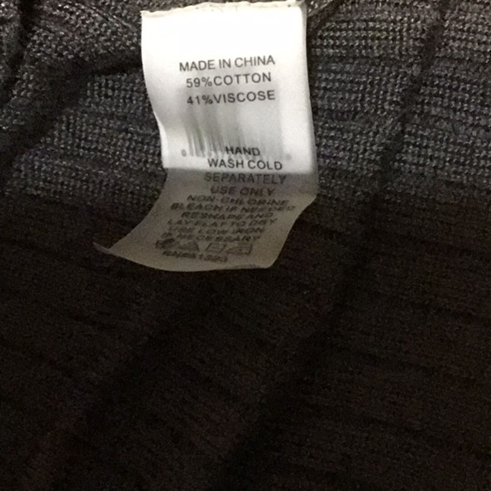 Sweater - Picture 7 of 7